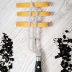 Cheese knife