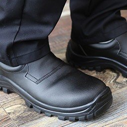 Chaussures de boucher