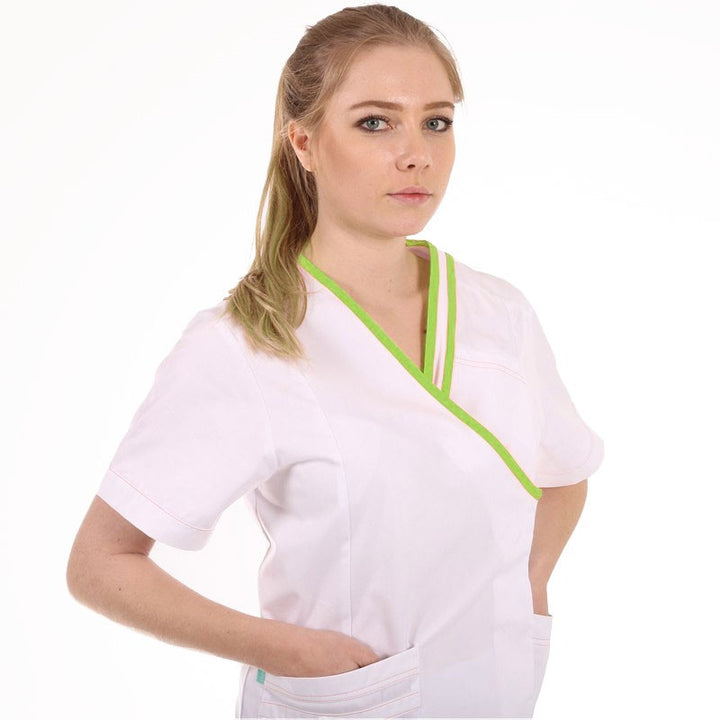 blouse esthéticienne blanche et verte Lafont