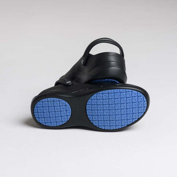 Sabot de cuisine noir 