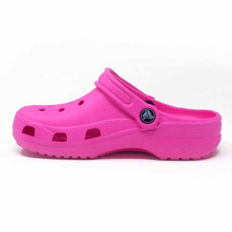 Sabot médical Crocs rose bonbon