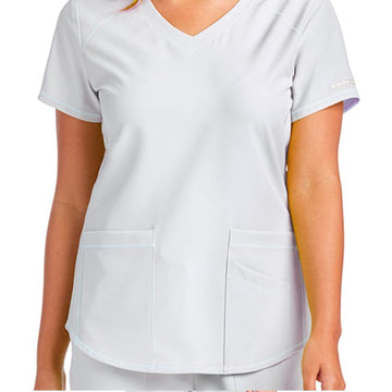 zoom sur la tunique médicale blanche col v Skechers