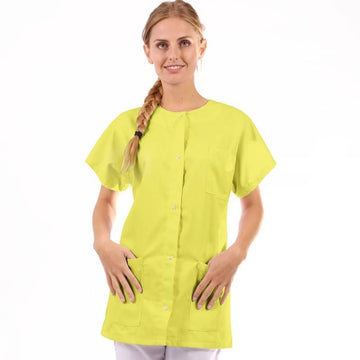 blouse manches courtes verte esthéticienne