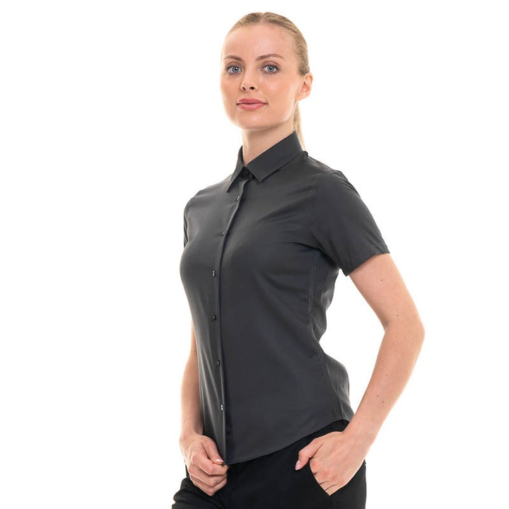 chemisier accueil clientele