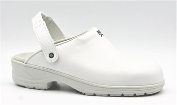sabots cuir professionnels blancs