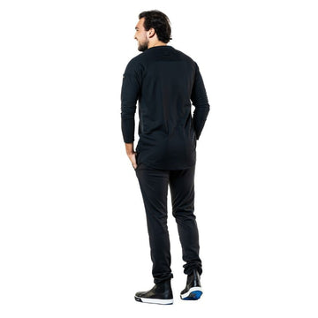 t-shirt manches longues noir avec boucle haut du cou arriere pour attache tablier