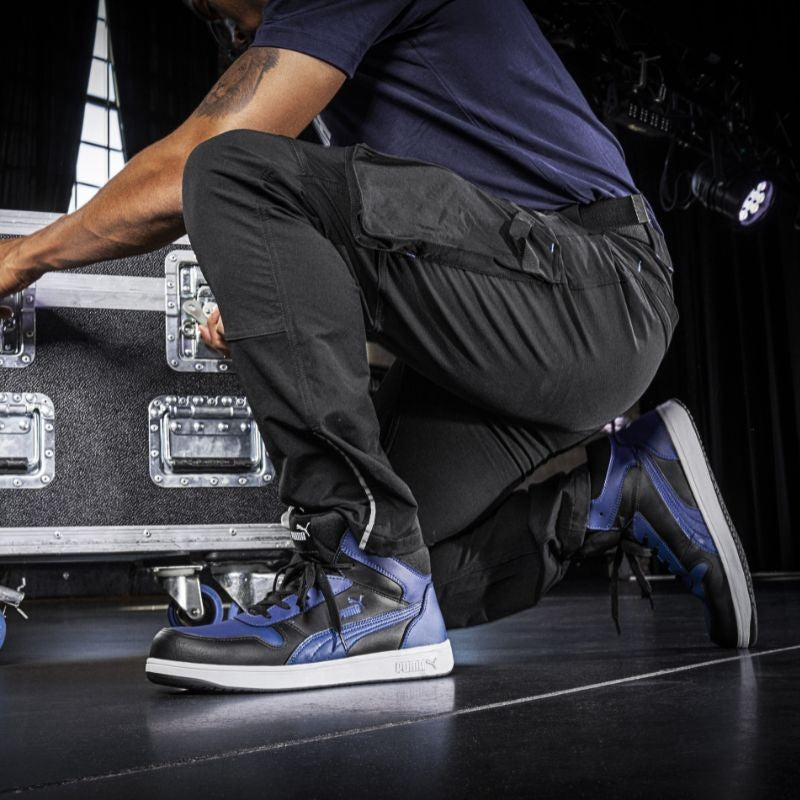 Frontcourt haute bleu