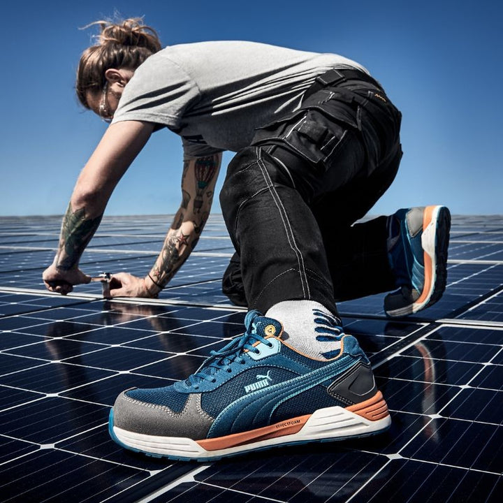 Basket de sécurité bleu puma installateur de panneaux solaire