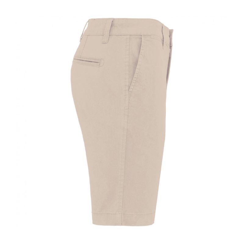 short chino homme beige de côté
