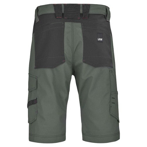 Bermuda Kaki Crusher Work Attitude 3