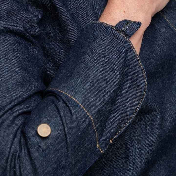 Zoom sur la manche de la veste de cuisine Holly de Robur