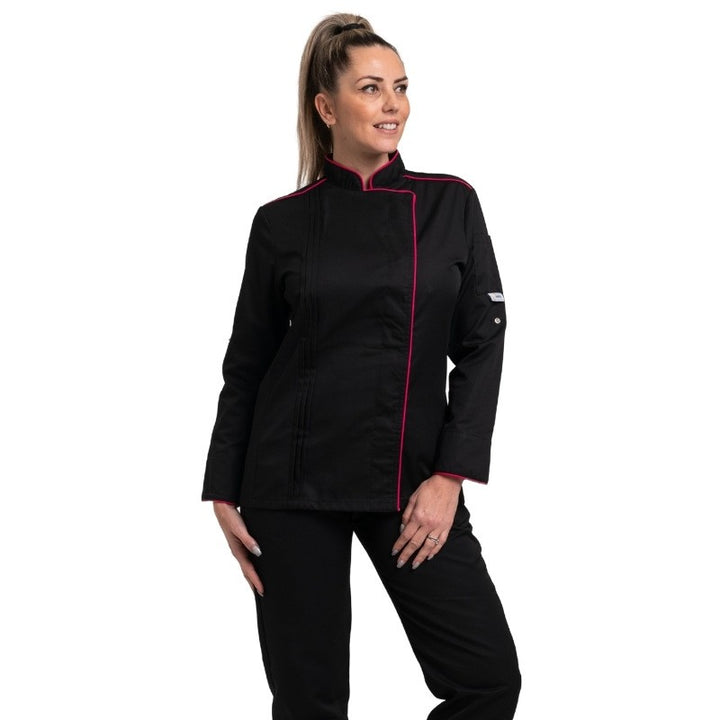 Veste de cuisine ORCHESTRA noir avec liseré rose et son pantalon manelli