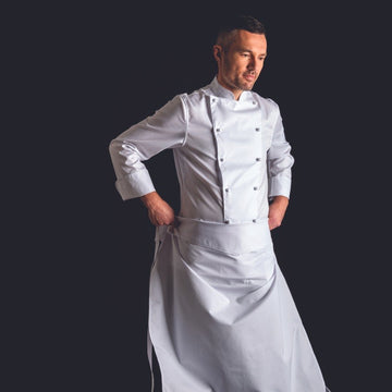 Veste de cuisine monblanc de robur fond noir élégance