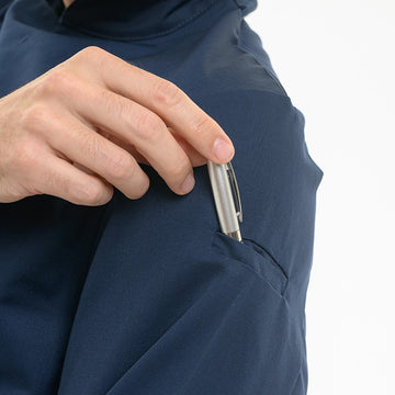 Poche stylo disponible sur la veste bleu marine Texas Manelli