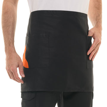 Tablier de cuisine noir court avec une poche à liseré orange