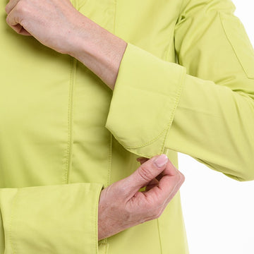 Détail manches veste de cuisine femme Saffron fermeture croisée Lafont