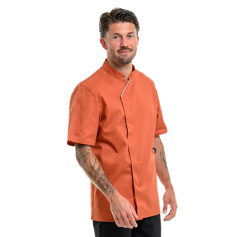 Veste de cuisine terracotta de la marque Robur avec col croisé et liseré blanc