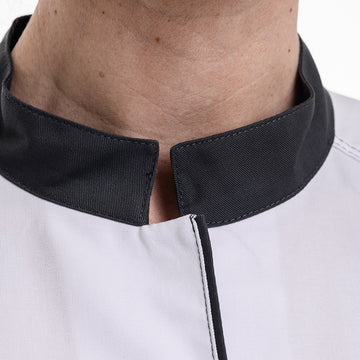 Détail du col gris de la veste de cuisine Elbax blanche de la marque Robur