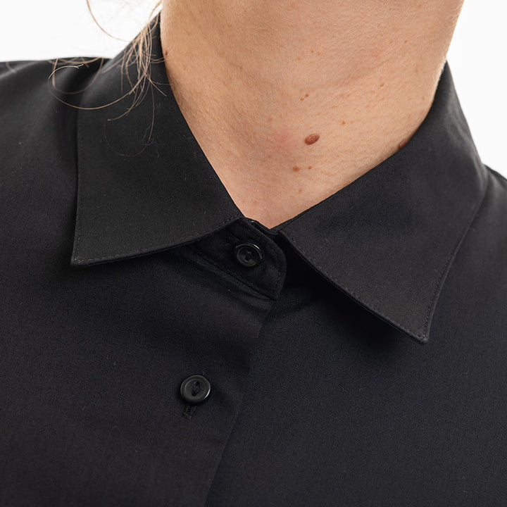 col chemisier de service noir