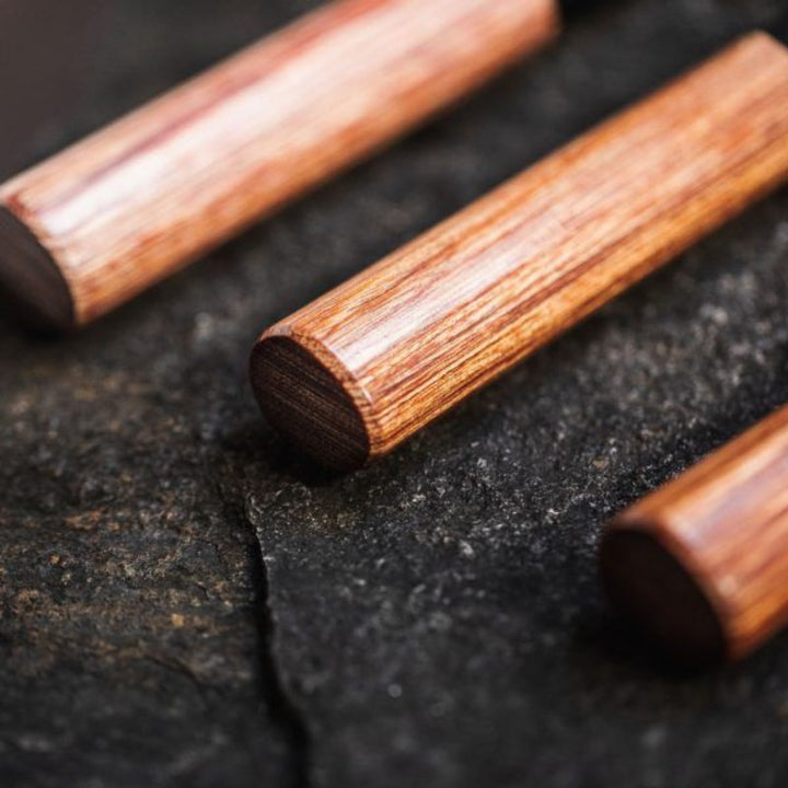 Couteau Japonais Utilitaire 15 cm Seki Magoroku Redwood - KAI - Manches