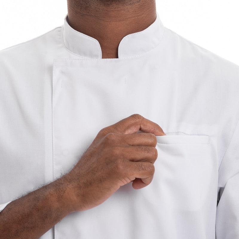 Détails poche poitrine de la veste de cuisine
