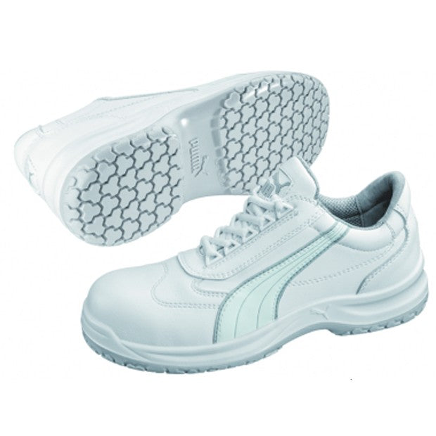 Baskets de sécurité Clarity Puma blanches S2. Sobre qui respecte les normes de sécurité. Imperméable.