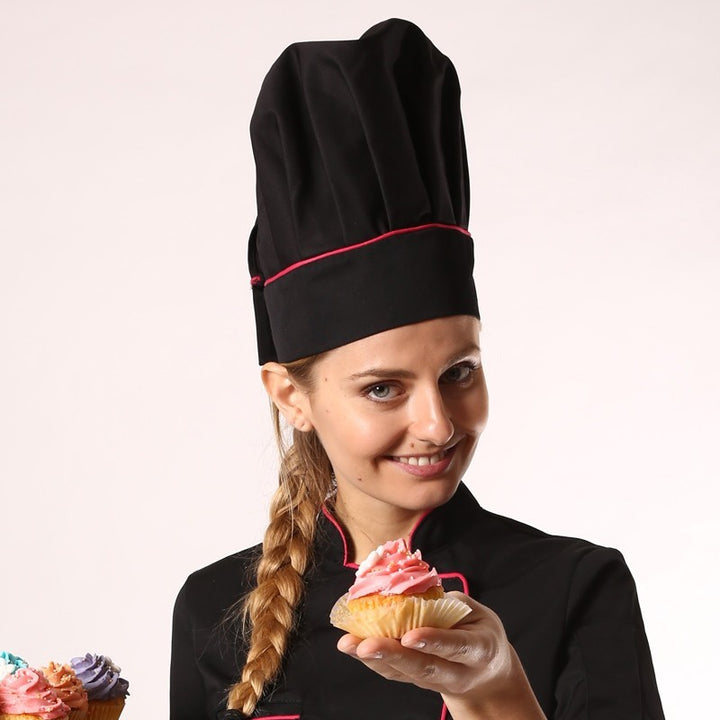 Toque noire liseré rose