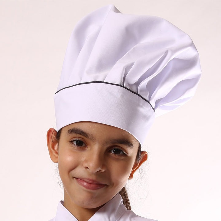 Toque blanche liseré couleur