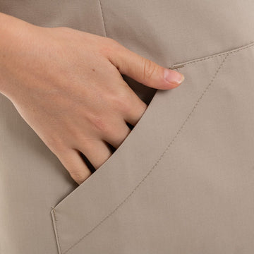 Chasuble de travail Alba par Manelli en beige poche