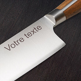 Gravez votre message sur un couteau